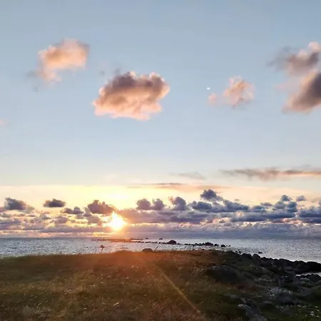 Suurekivi Kuelalistemaja *