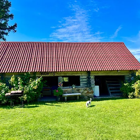 Suurekivi Kuelalistemaja * Reigi