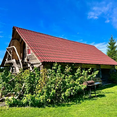 Suurekivi Kuelalistemaja Guest house Reigi