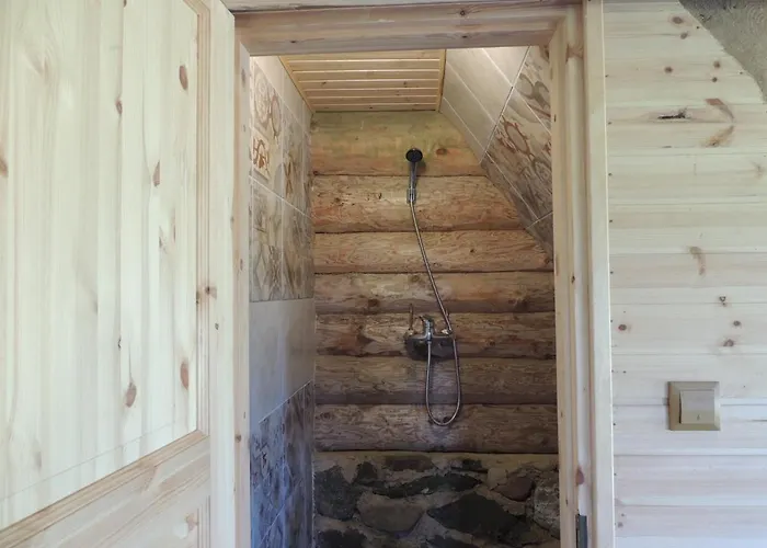 Suurekivi Kuelalistemaja *