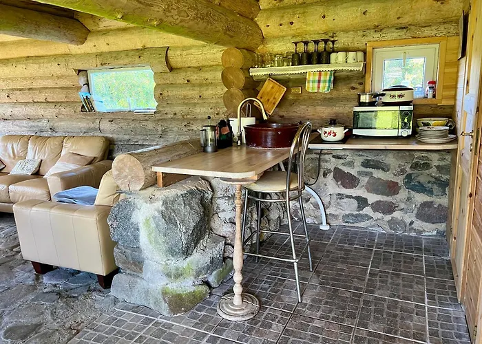 בית הארחה Suurekivi Kuelalistemaja *