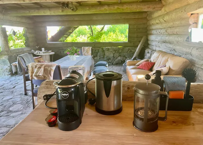 Suurekivi Kuelalistemaja * Reigi